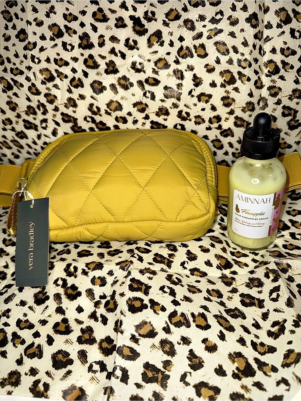 NWT Vera Bradley Woodward Golden Olive Quilted Nylon Belt Bag & Aminnah Oil 🍍